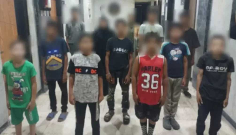 ضبط 8 متهمين يستغلون 13 طفلًا في أعمال التسول بالجيزة