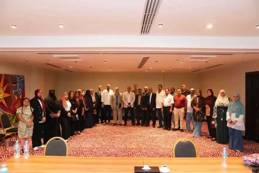 وزير العمل للعاملين بمديرية البحر الأحمر: الارتقاء بالخدمات المقدمة للمواطنين ودعم الاستثمار