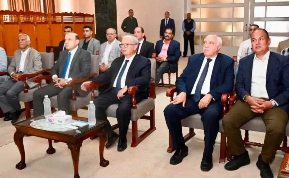 نائب رئيس الوزراء يُتابع تطورات تنفيذ المشروع القومي لتطوير صناعة الغزل والنسيج