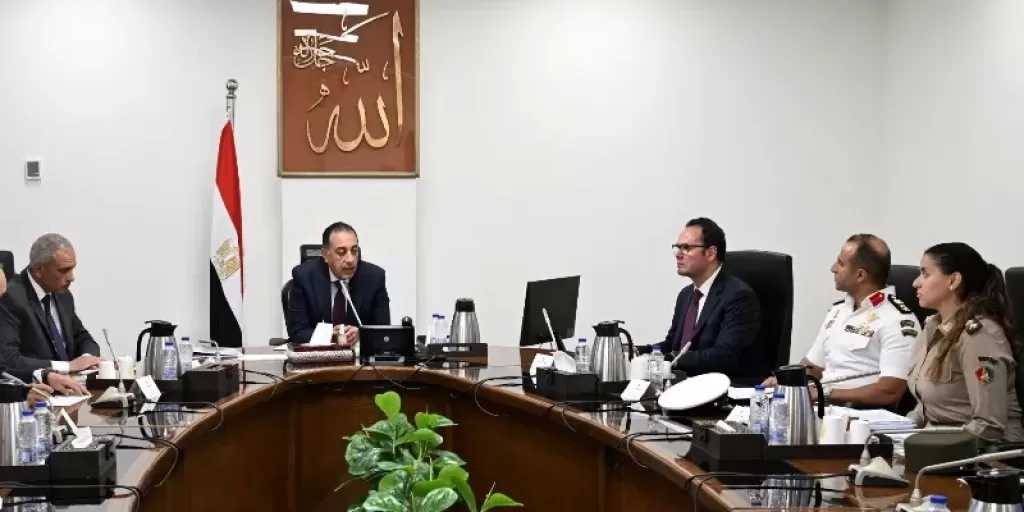 رئيس الوزراء يُتابع منظومة التعامل مع ظاهرة الكلاب الضالة
