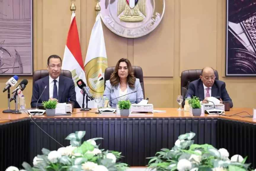 المهندس رأفت هندي: نسعى إلى التكامل بين مؤسسات الدولة لتطوير الخدمات الحكومية والانتقال نحو حكومة رقمية مترابطة