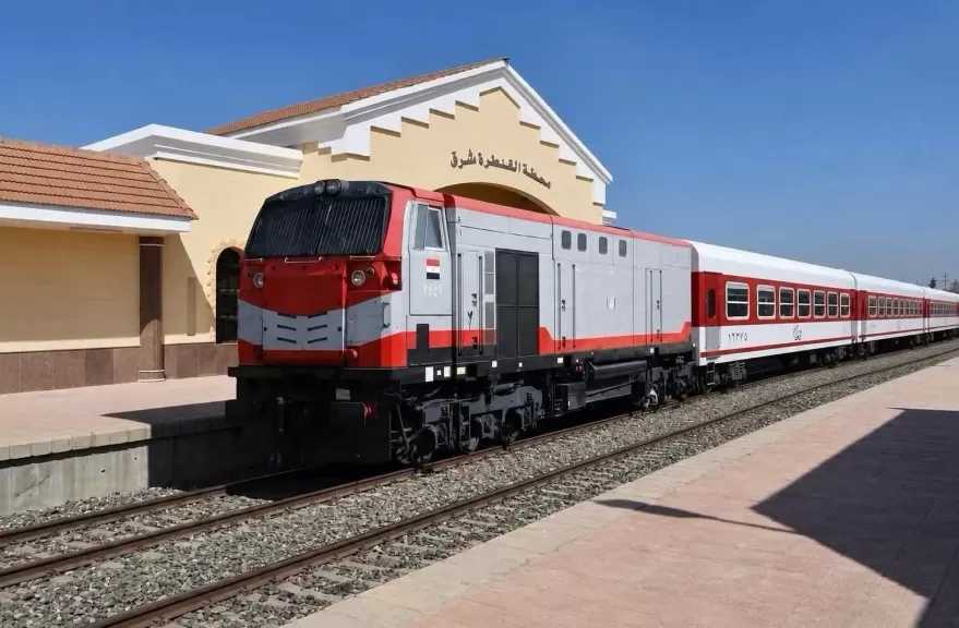 السكة الحديد تقدم خدمة نقل متميزة لمواطني شمال سيناء على خط القنطرة شرق ـ بئر العبد