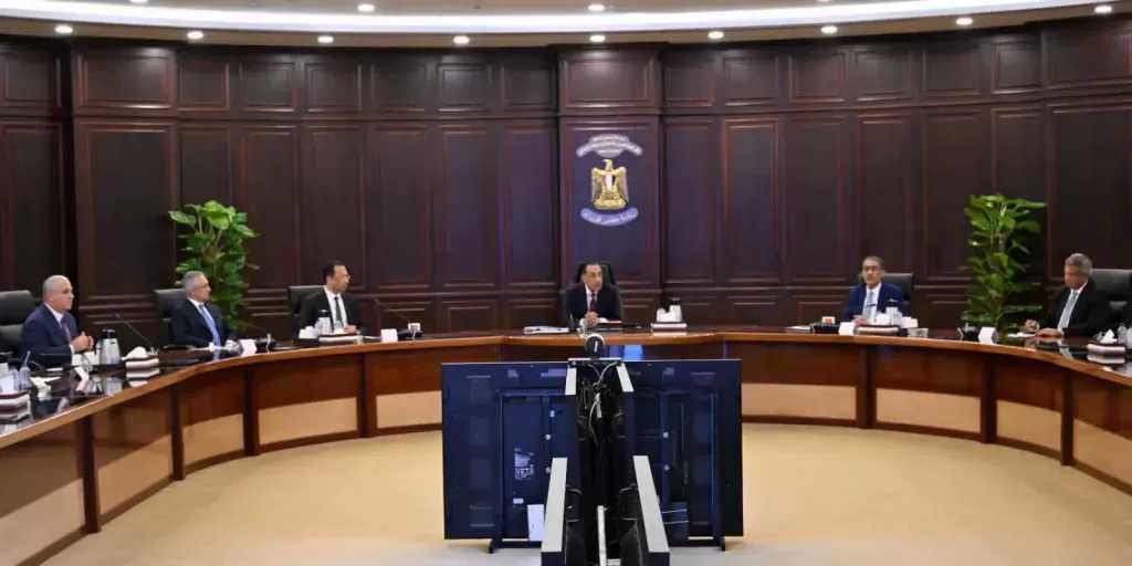 وزير العدل: زيادة الغرامات المالية في القوانين المنظمة.. وحملات توعية للمواطنين