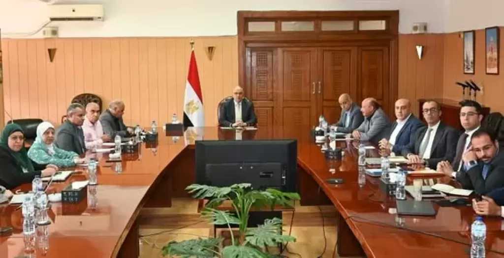وزير الري يتابع إعداد منظومة رقمية متكاملة للتنبؤ والتخطيط وإدارة وتوزيع المياه