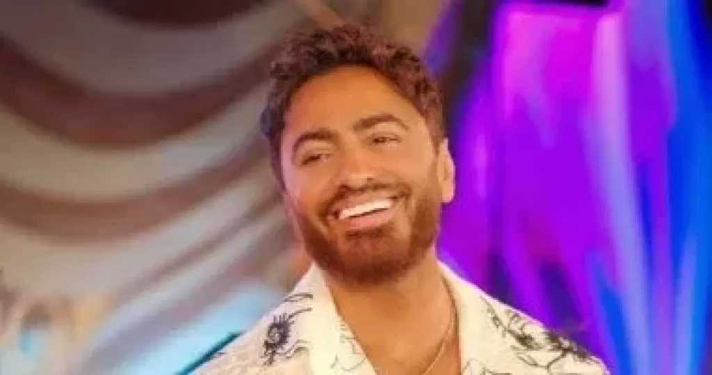 تامر حسنى يفتتح حفلات يلا ساحل ويغنى أغنيات ”مش هتكرر” لأول مرة
