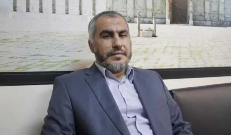 غازي حمد: لن نُقدم على نزع سلاح حماس قبل انسحاب إسرائيل من غزة