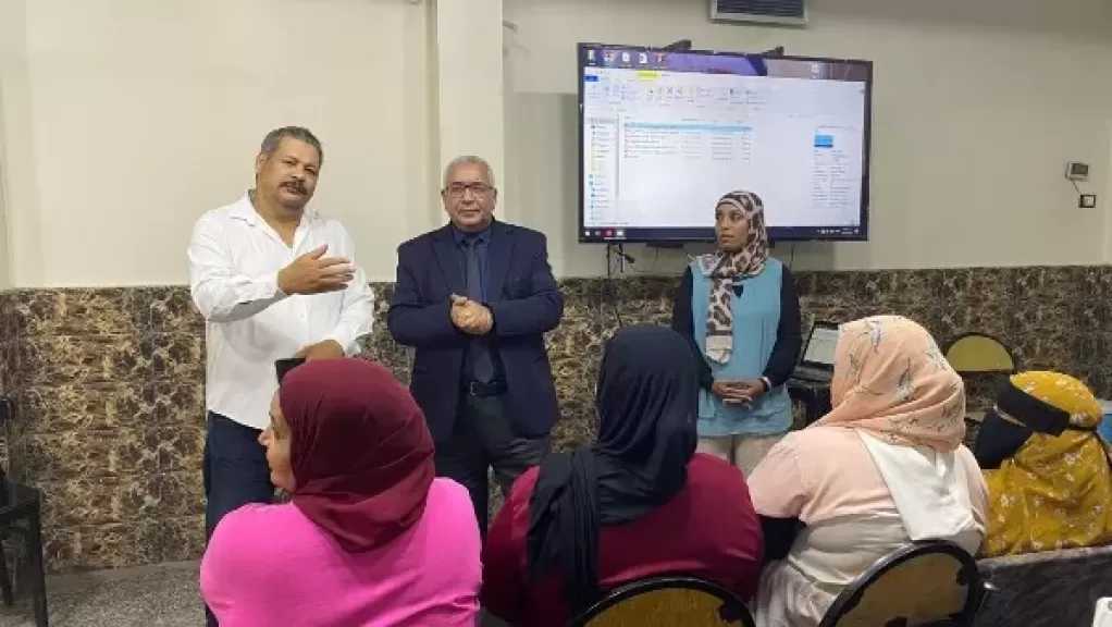 تضامن قنا تنظم تدريبًا للرائدات الاجتماعيات لتعزيز دورهن في دعم الأسر