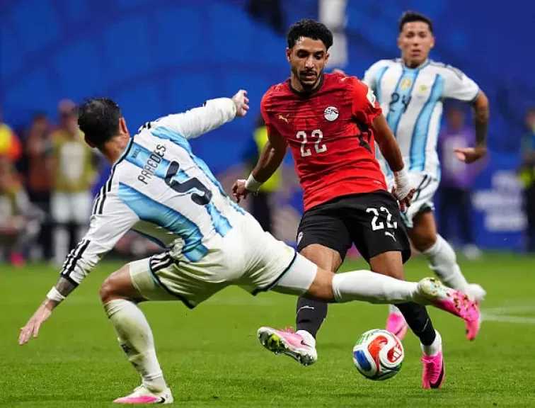 جالطة سراي يستهدف ضم عمر مرموش على سبيل الإعارة