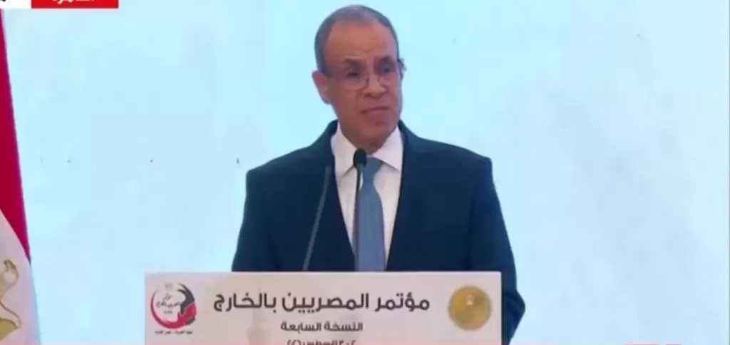 وزير الخارجية يعلن تدشين موقع إلكتروني للمصريين بالخارج لتقديم الخدمات القنصلية