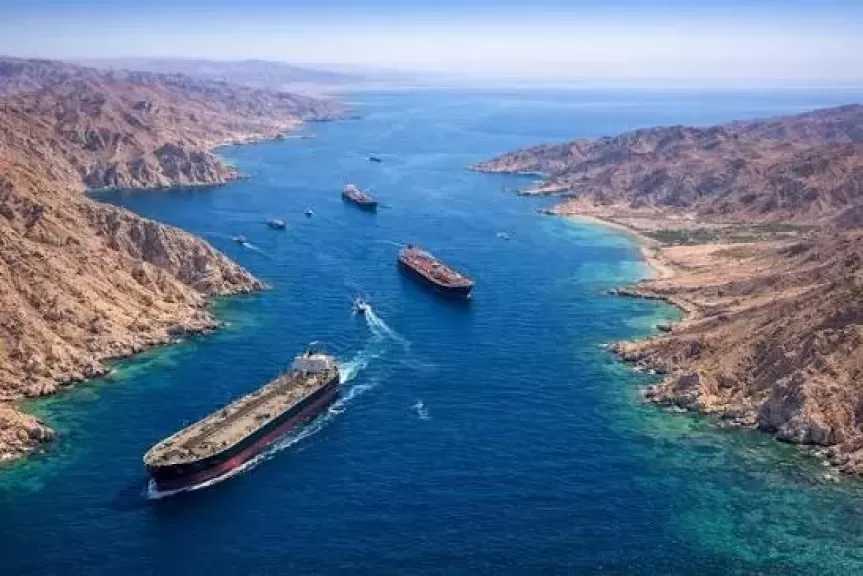 وكالة فارس: الأنباء المتداولة حول الاتفاق على تسوية بشأن مضيق هرمز غير صحيحة