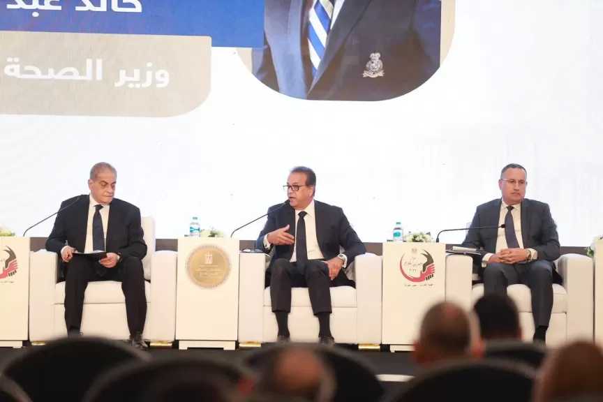 وزير الصحة في جلسة حوارية: أبناء مصر بالخارج شركاء في دعم الوطن