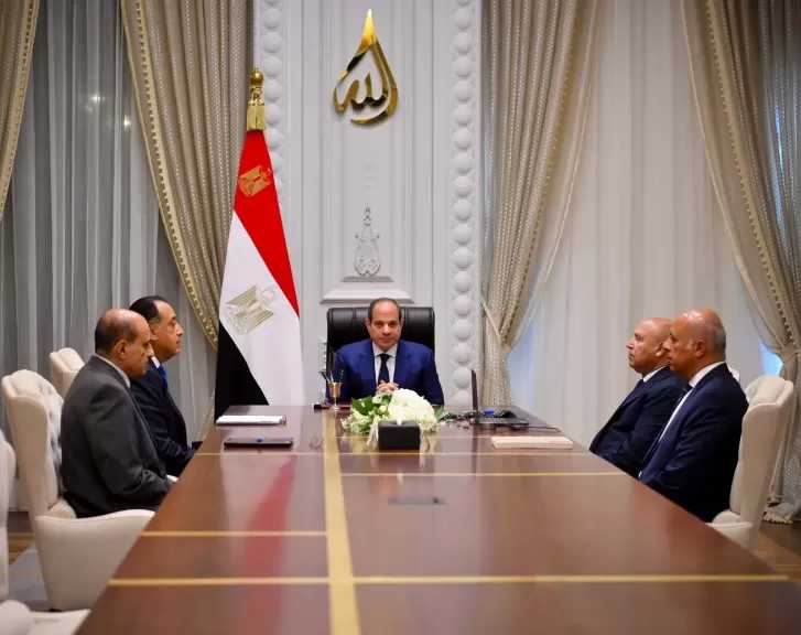 الرئيس السيسي يتابع الموقف التنفيذي لمشروعات تطوير ميناء سفاجا الكبير