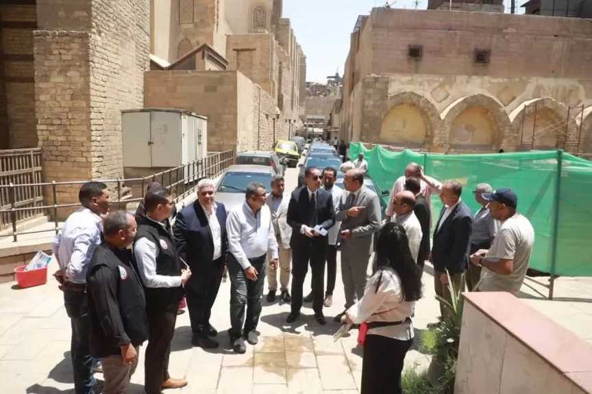 نائب وزير الصحة يتفقد مستشفى رمد قلاوون لمتابعة أعمال التطوير ودعم إحياء القاهرة التاريخية