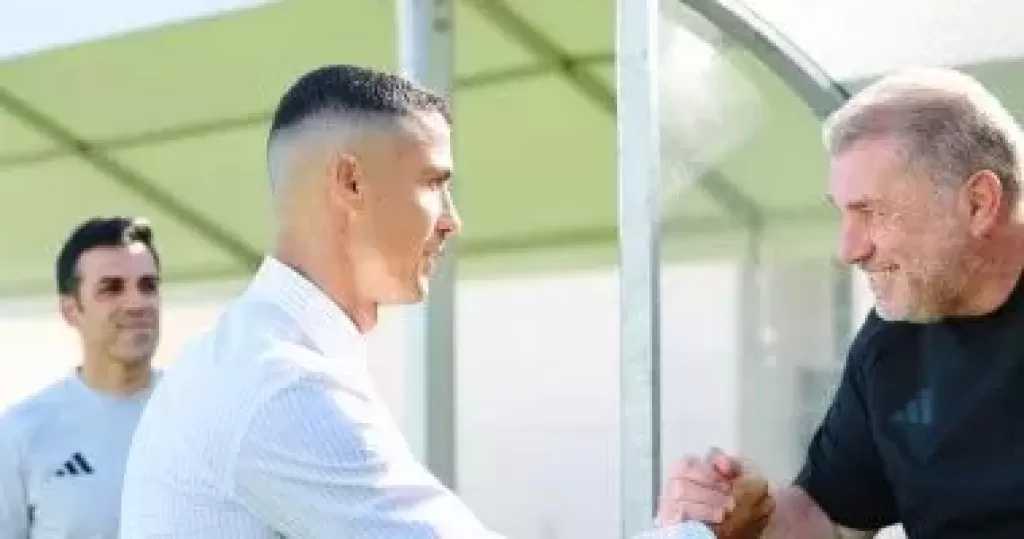 عودة الدون.. رونالدو يلتحق بمعسكر النصر استعدادًا لانطلاق الموسم الجديد