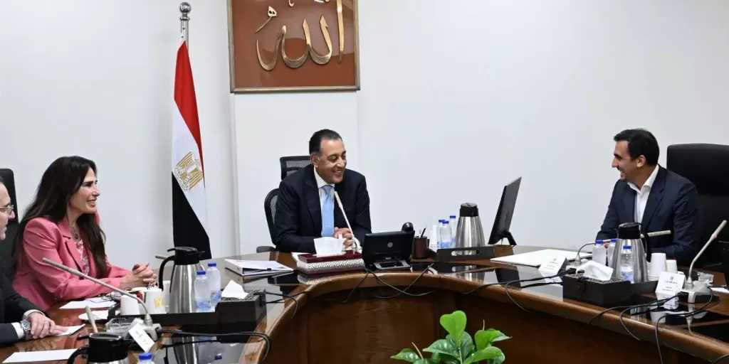 رئيس الوزراء: مشروع تنمية وتطوير منطقة ”علم الروم” بالساحل الشمالي نقطة جذب تنموية جديدة