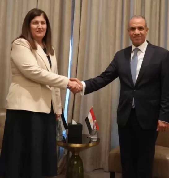 الوزيرة شاهين تبحث مع نظيرها المصري مستجدات الأوضاع الفلسطينية وتعزيز التنسيق المشترك على هامش اجتماعات عمان