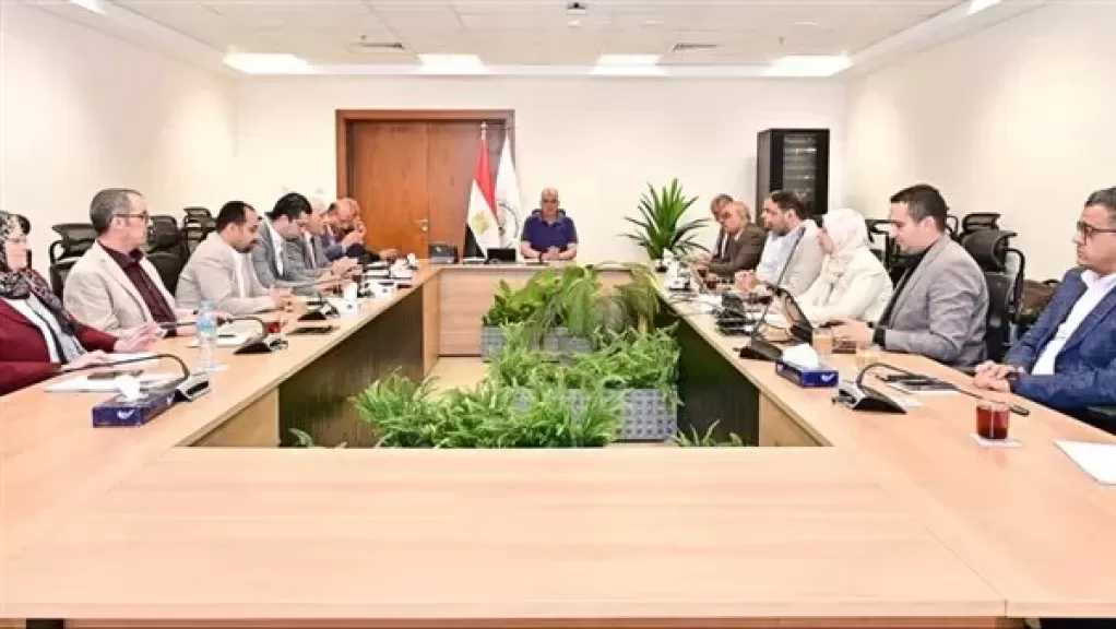 وزير الري يبحث إطلاق المرحلة الثانية من برنامج البحوث التطبيقية مع هولندا