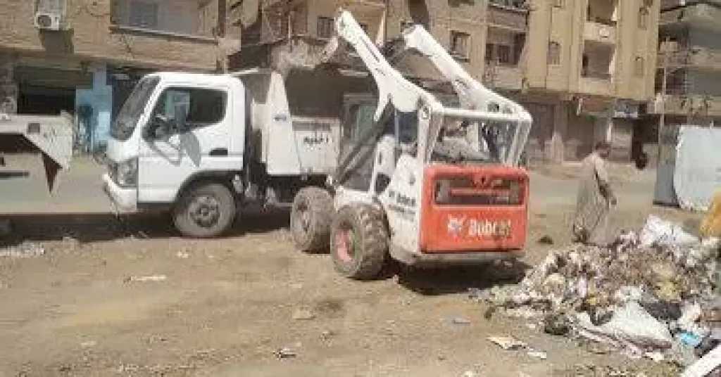 حملات فى بسيون بالغربية تسفر عن رفع 170 طن مخلفات