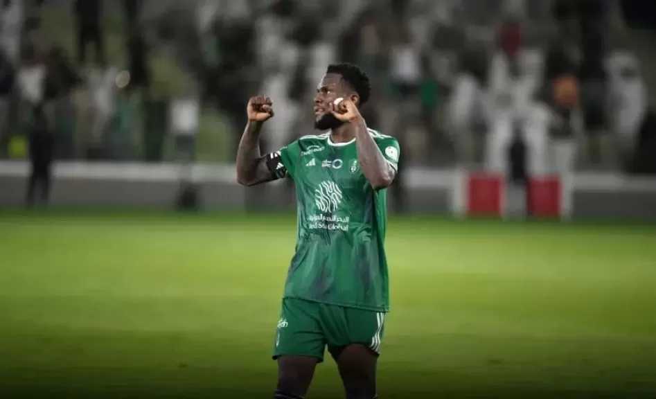 أهلي جدة يضع فرانك كيسيه ضمن خياراته لتدعيم خط الوسط