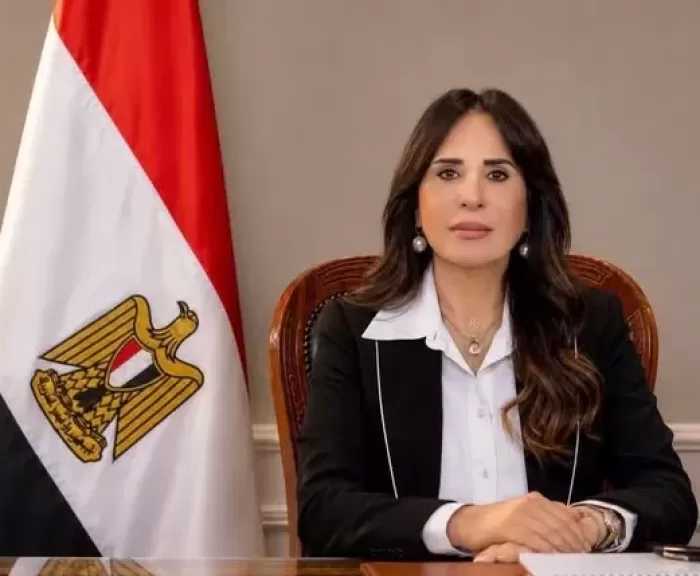وزيرة الإسكان تتابع مستجدات ملف توفيق الأوضاع بالأراضي المضافة لمدينتي الشروق والعبور الجديدة