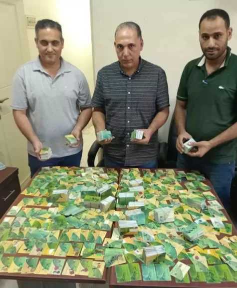ضبط 1350 بطاقة تموينية و20 شيكارة دقيق مدعم في حملات رقابية بالبحيرة
