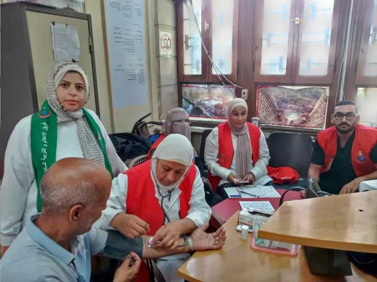 «100 يوم صحة» تواصل فعالياتها بحي شرق الإسكندرية للكشف المبكر والتوعية الصحية