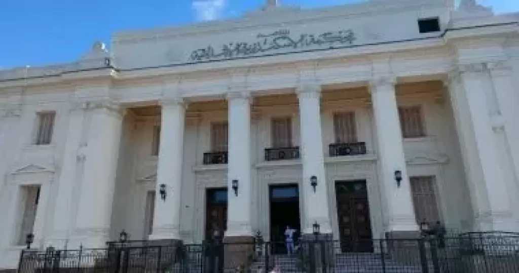 فقدت هاتفها المحمول وعثر عليه.. السجن 3 أعوام لمتهم بابتزاز سيدة بصورها الخاصة في الإسكندرية