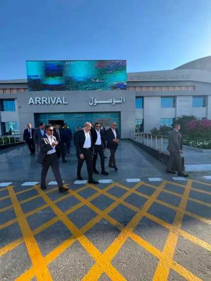 وزير الطيران المدني يتفقد مطار العلمين لمتابعة استعدادات معرض «EIAS 2026».. صور