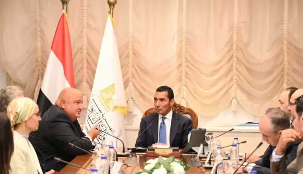 وزير الشباب والرياضة يبحث مع الرئيس التنفيذي والعضو المنتدب لبنك saib تعزيز التعاون المشترك بين الجانبين