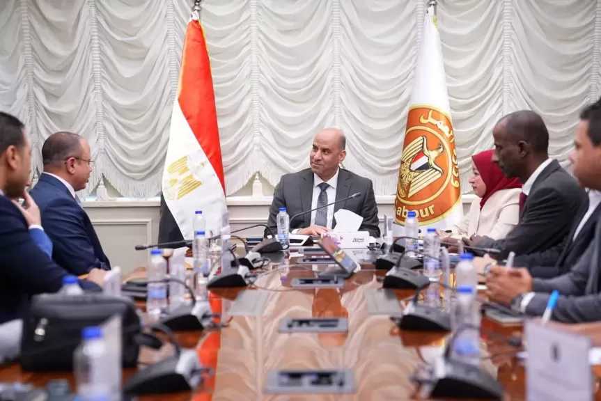 وزير العمل: خطة تأهيل ذوي الهمم لسوق العمل وتشغيل القادرين منهم.. شراكات تدريبية تستجيب للتوسعات الجديدة بالقطاع الصحي