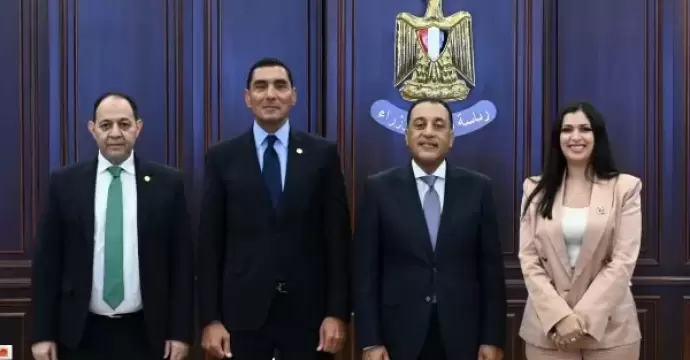 رئيس الوزراء يشهد توقيع 6 اتفاقيات لتطوير 23 مركز شباب بالمحافظات