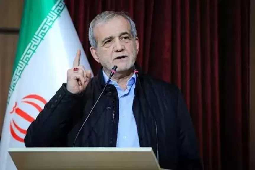الرئيس الإيراني: لدينا مشاكل كثيرة في البلاد ونرحب بمن يستطيع حلها