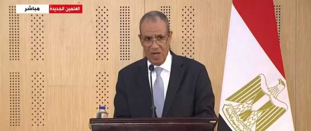 وزير الخارجية: لا يمكن لأي دولة أن تعرقل الملاحة الدولية في مضيق هرمز أو باب المندب والبحر الأحمر