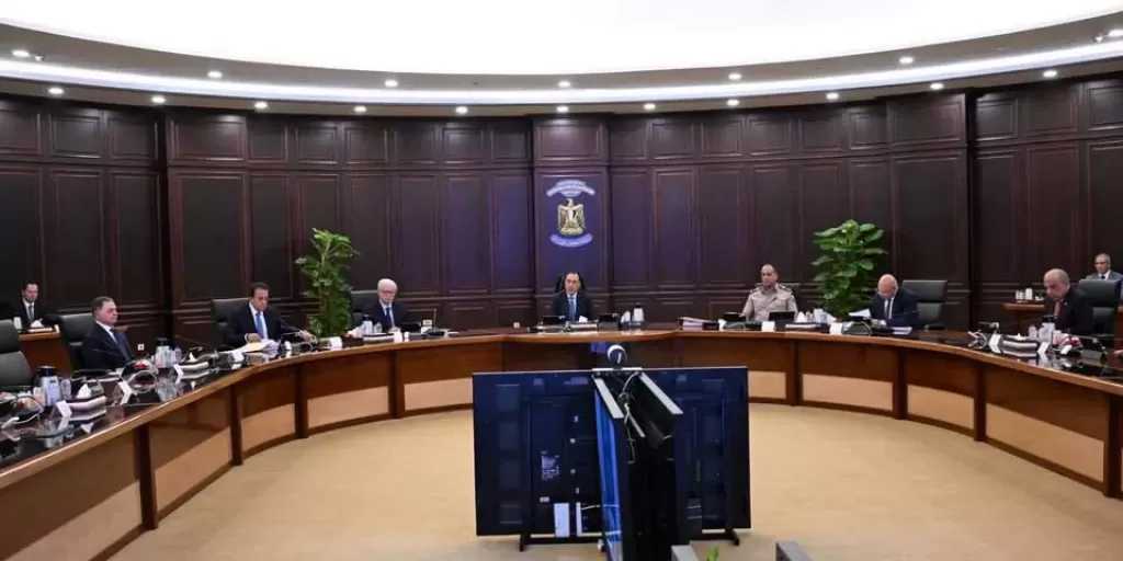 رئيس الوزراء يترأس الاجتماع الأسبوعي للحكومة