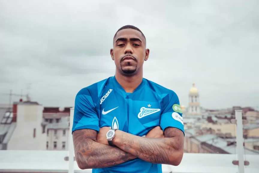 الهلال يعلن رحيل مالكوم بعد فسخ التعاقد بالتراضي