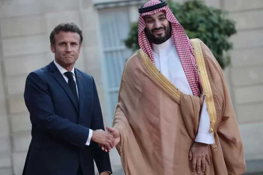 ولي العهد السعودي في باريس.. مباحثات حول الحرب في الشرق الأوسط وتعزيز الشراكة