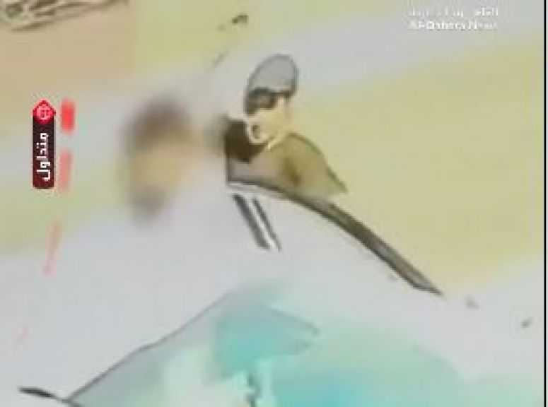 اللقطات الأولى لحادث الطعن بمنطقة العوجا شرقي الضفة الغربية (فيديو)