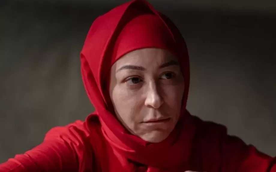 بعد 29 سنة من الحادث.. منة شلبي تعيد فتح قضية ممرضة الإسكندرية في «عنبر الموت»