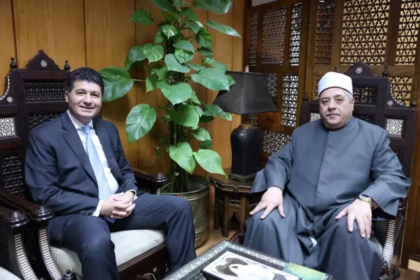 القائم بعمل وكيل الأزهر يبحث مع قنصل مصر بإيطاليا تعزيز التعاون الدعوي