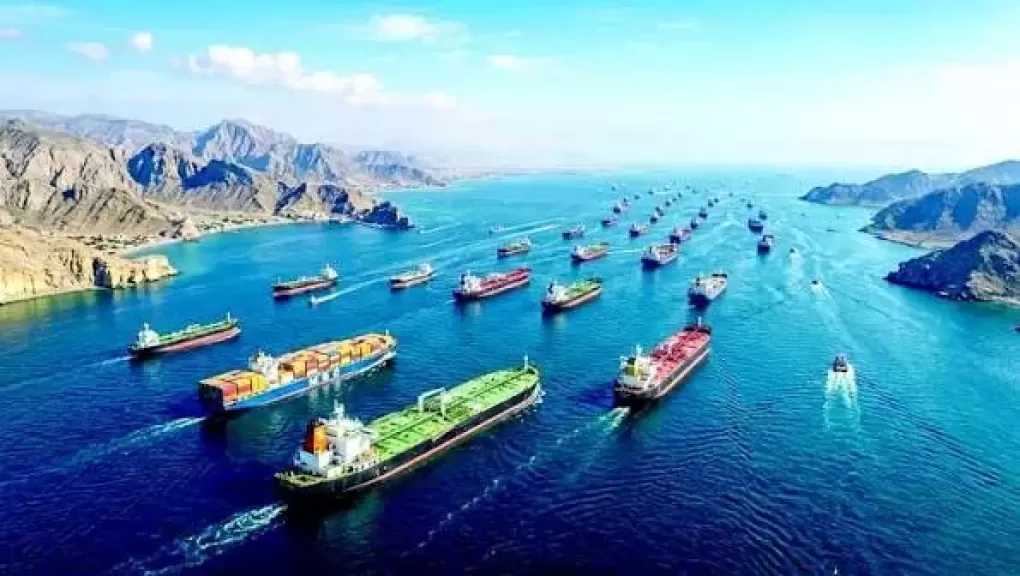 بيانات ملاحية: حركة سفن البضائع بمضيق هرمز تنخفض إلى أدنى مستوى لها منذ 3 أشهر