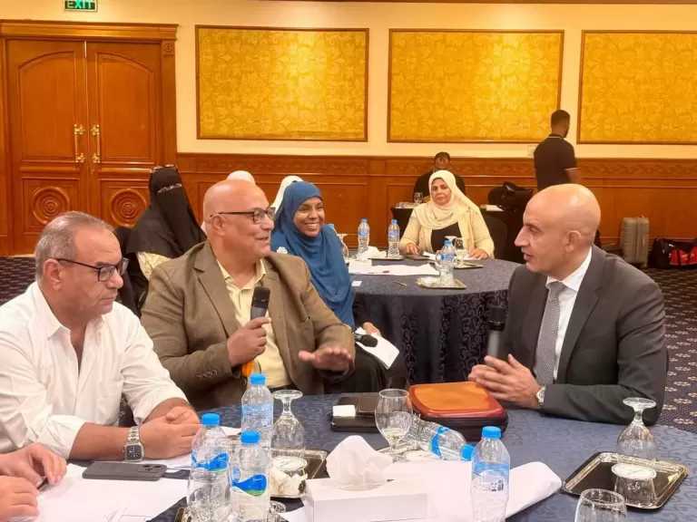 وزير التربية والتعليم يتفقد ورشة العمل التدريبية الخاصة بتأهيل معلمي وموجهي مادة التاريخ بالأقصر