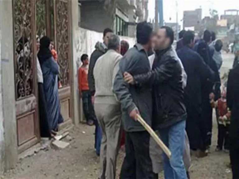 أسوان.. مشاجرة بالشوم بين جيران بسبب المطبات في كوم أمبو