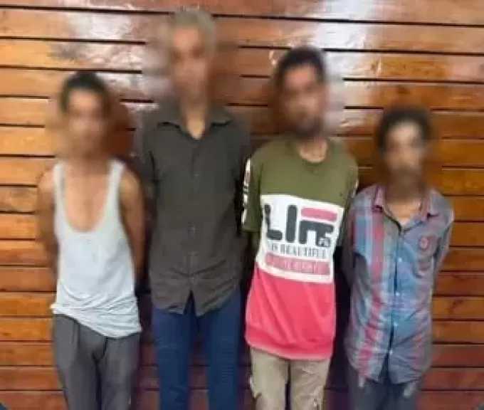 القبض على 4 أشخاص متهمين بافتراش مكان أسفل أحد الكباري في شبرا الخيمة