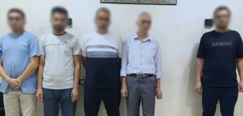 ضبط المتهمين بالتعدي على شخص بالسب والضرب لخلافات الجيرة بكفر الشيخ