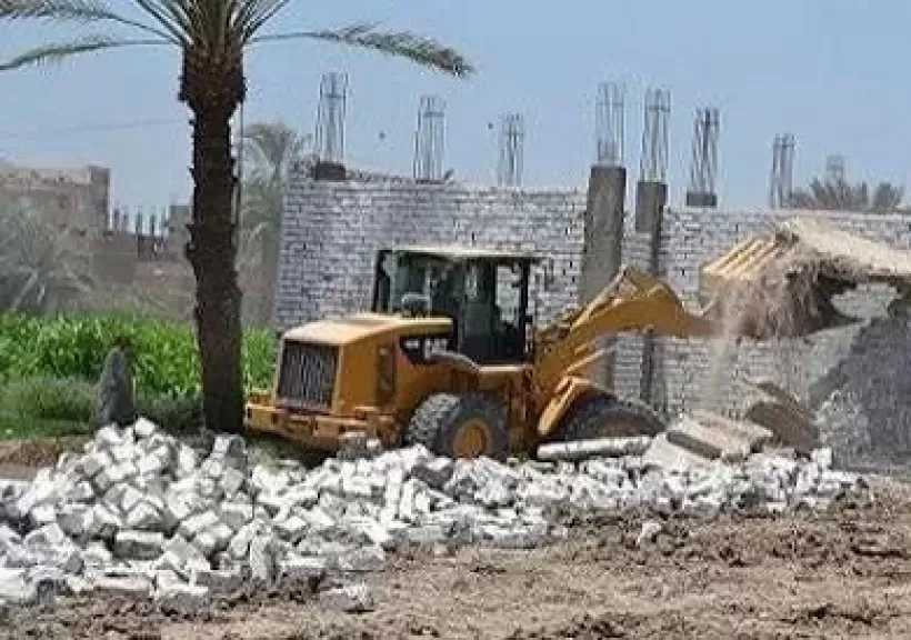 إزالة 57 حالة تعدٍ على الأراضي الزراعية وأملاك الدولة بالبحيرة