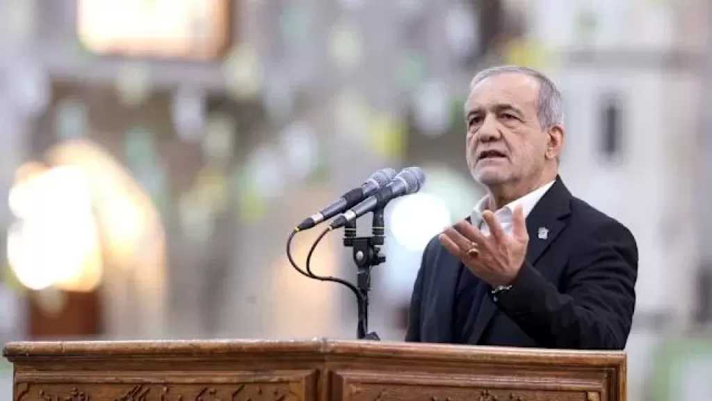 الرئيس الإيراني: لا نسعى للحرب وسنرد بحزم على المعتدين