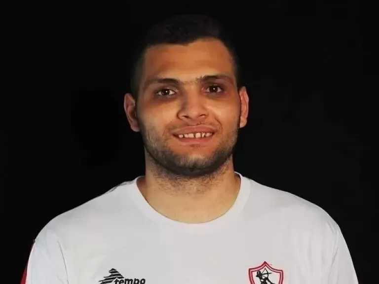 محمد عادل «دولا» يفسخ تعاقده مع الزمالك بسبب أزمة المستحقات