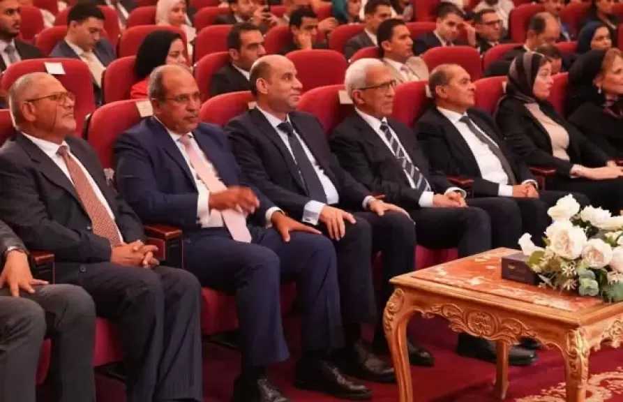 وزير العمل من الجامعة البريطانية في مصر: الحق في العمل أحد الحقوق الأساسية للإنسان