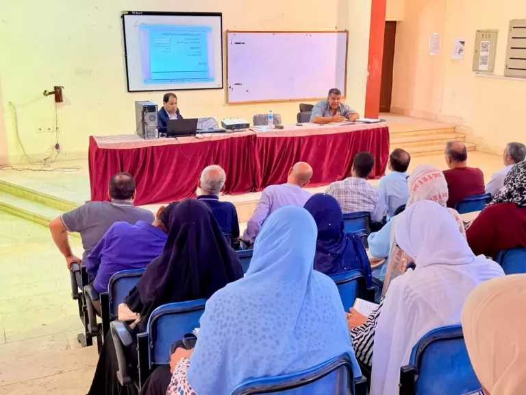 التعليم تواصل تدريبات معلمي الصف الثاني بالبكالوريا المصرية بمختلف محافظات الجمهورية