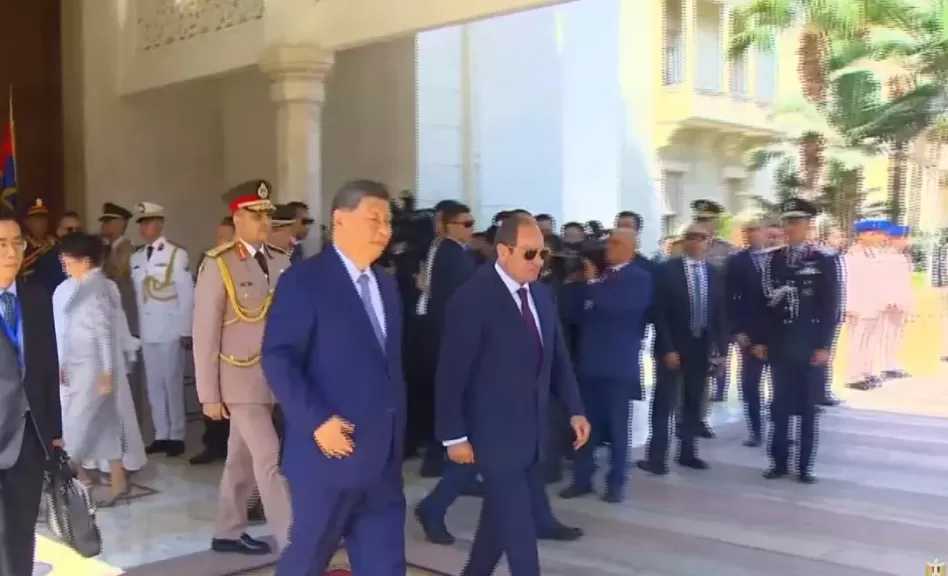 الرئيس السيسي وقرينته يقيمان مأدبة غداء تكريمًا لنظيره الصيني شي جينبينج وقرينته